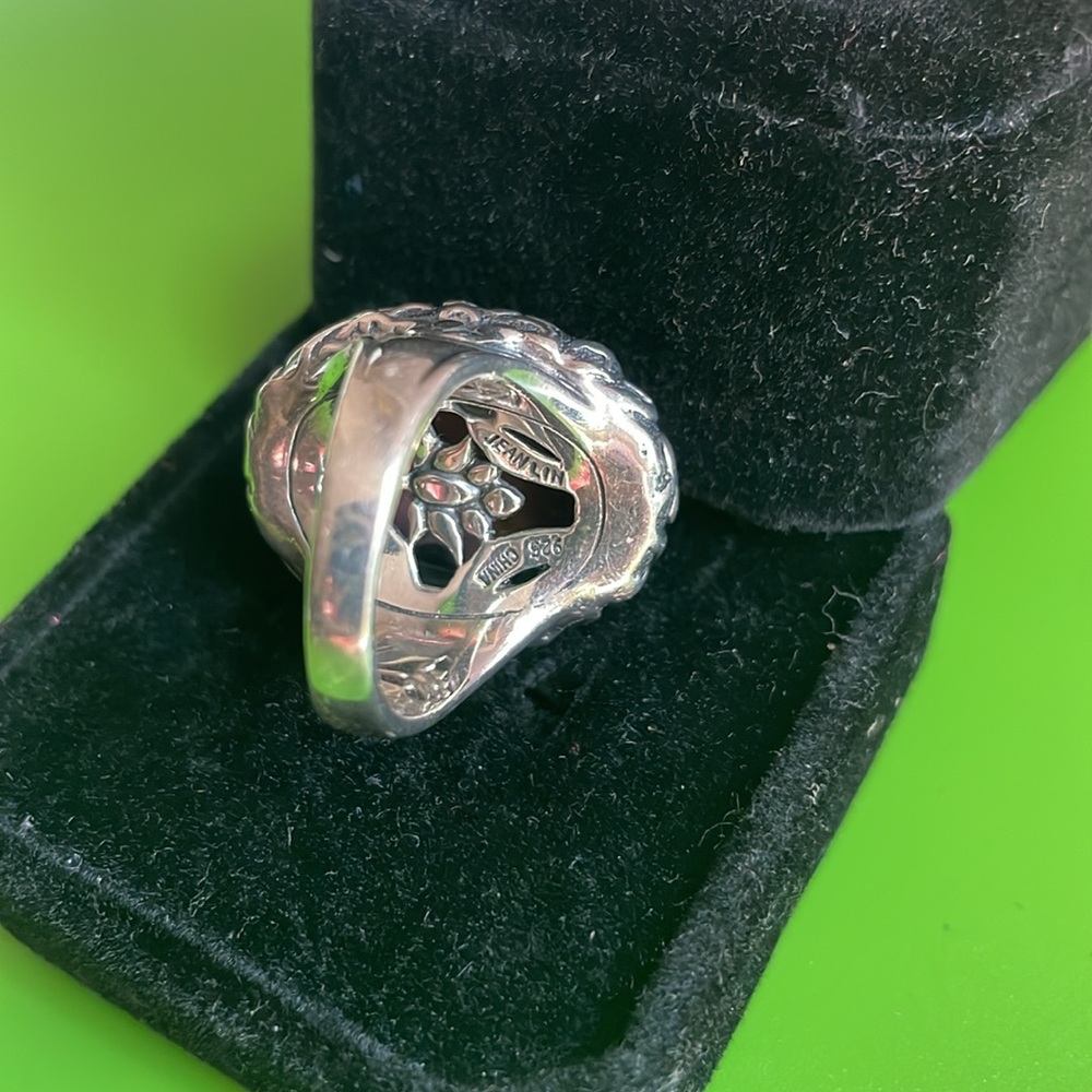 [Jean Lin] Sterling Silver and Pink Rhodonite Scroll-work Ring - Picture 6 of 9